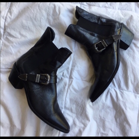 Zara Western Heeled Boot - Picture 3 of 3
